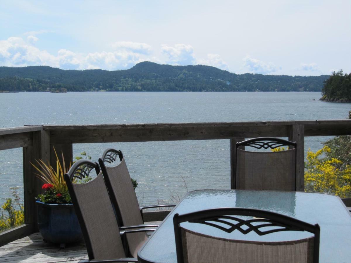Arbutus Cove Guesthouse Metchosin Екстер'єр фото
